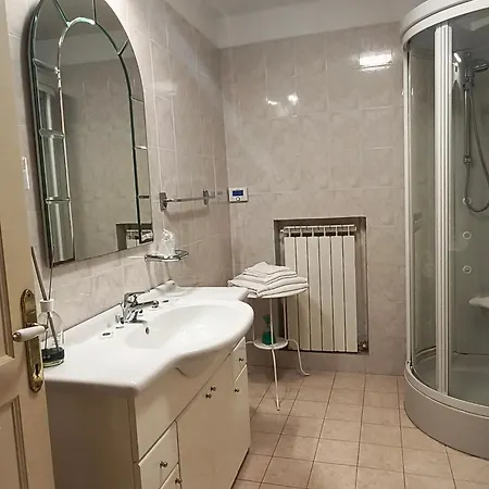 D'albertis Apartman Crevari